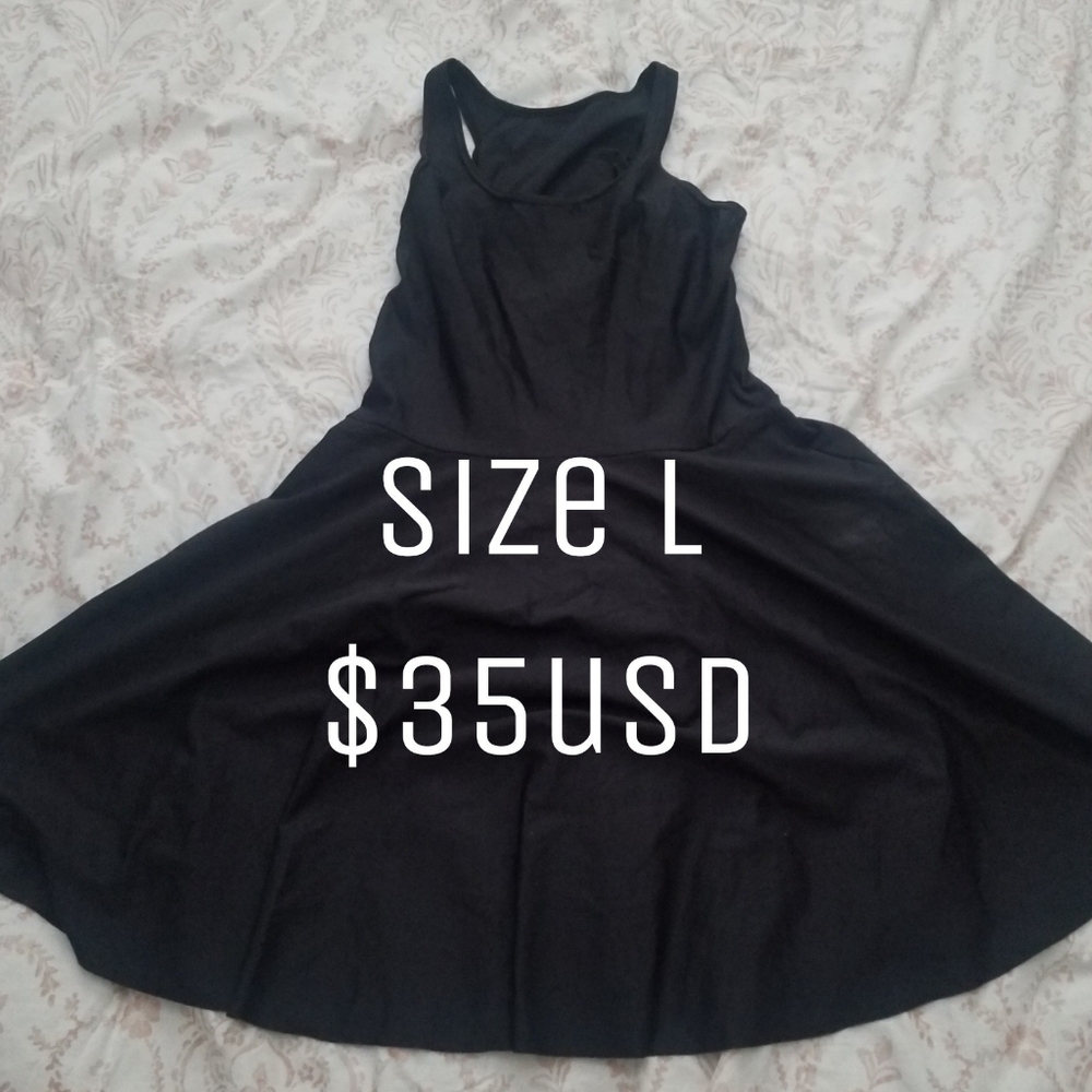 BlackMilk matte black skater